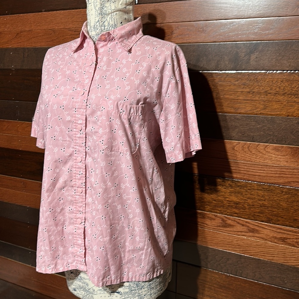 Boca Bay Collared Short Sleeve Pink Floral Button Down Blouse - Picture 5 of 11